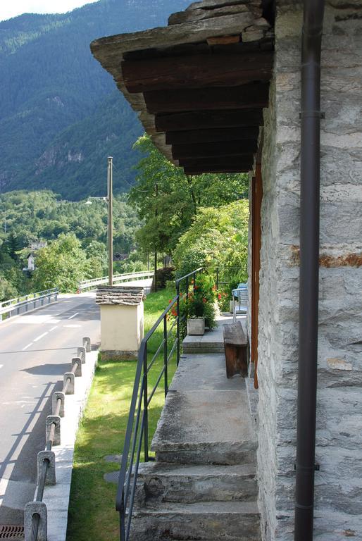Villa Casa Fontanella Brione  Exterior foto